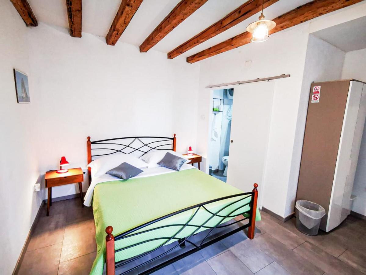 Hotel Val Comeza Komiža Esterno foto