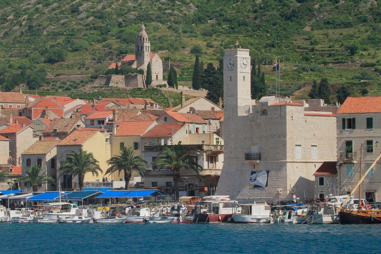Hotel Val Comeza Komiža Esterno foto