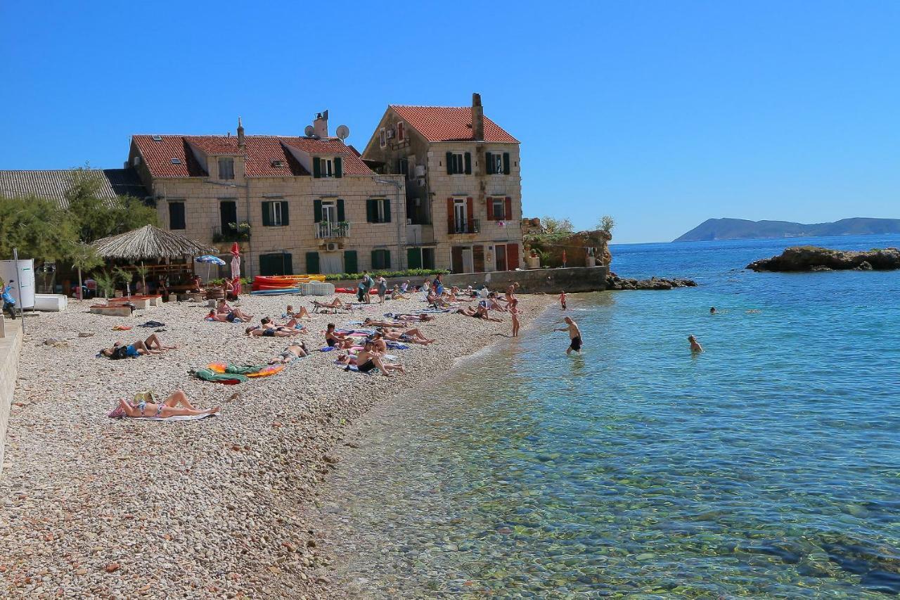 Hotel Val Comeza Komiža Esterno foto