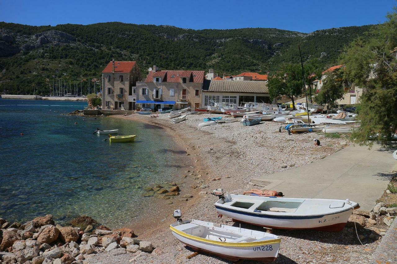 Hotel Val Comeza Komiža Esterno foto